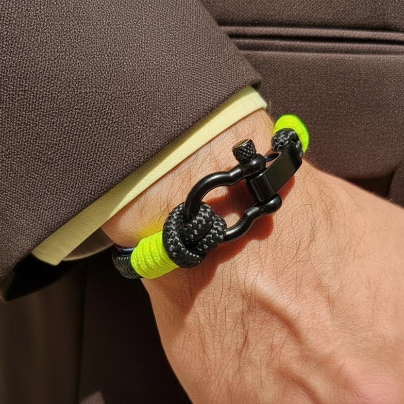CAPTAIN 4mm Nautical Clasp Bracelet - Neon Yellow