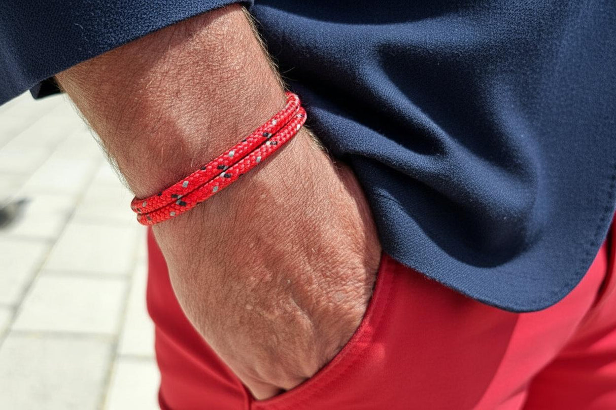 CAPTAIN 4mm Nautical Clasp Bracelet - Red Mix