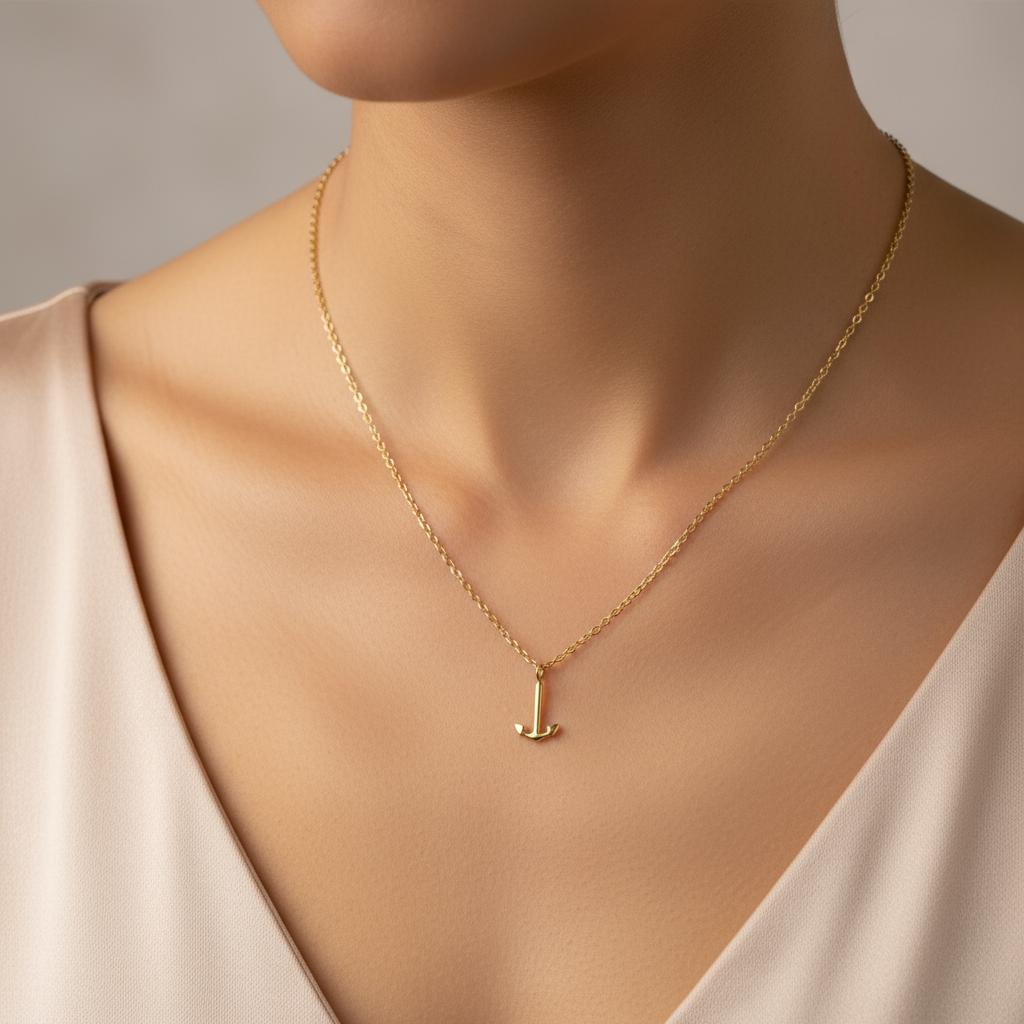 CHARMED MINI necklace anchor pendant