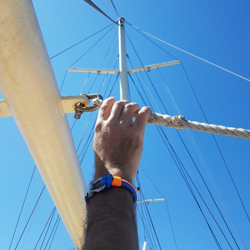 CORSAIR 5mm Nautical Clasp Bracelet Blue Orange