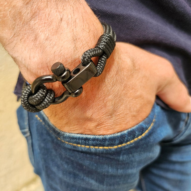 CORSAIR Big Shackle Bracelet Black