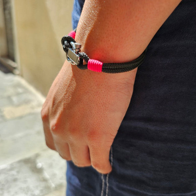ROYAL 3mm nautical clasp bracelet black fuchsia