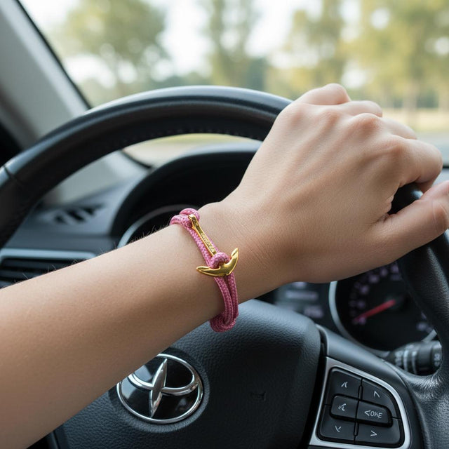 YACHT CREW medium anchor bracelet lavender pink