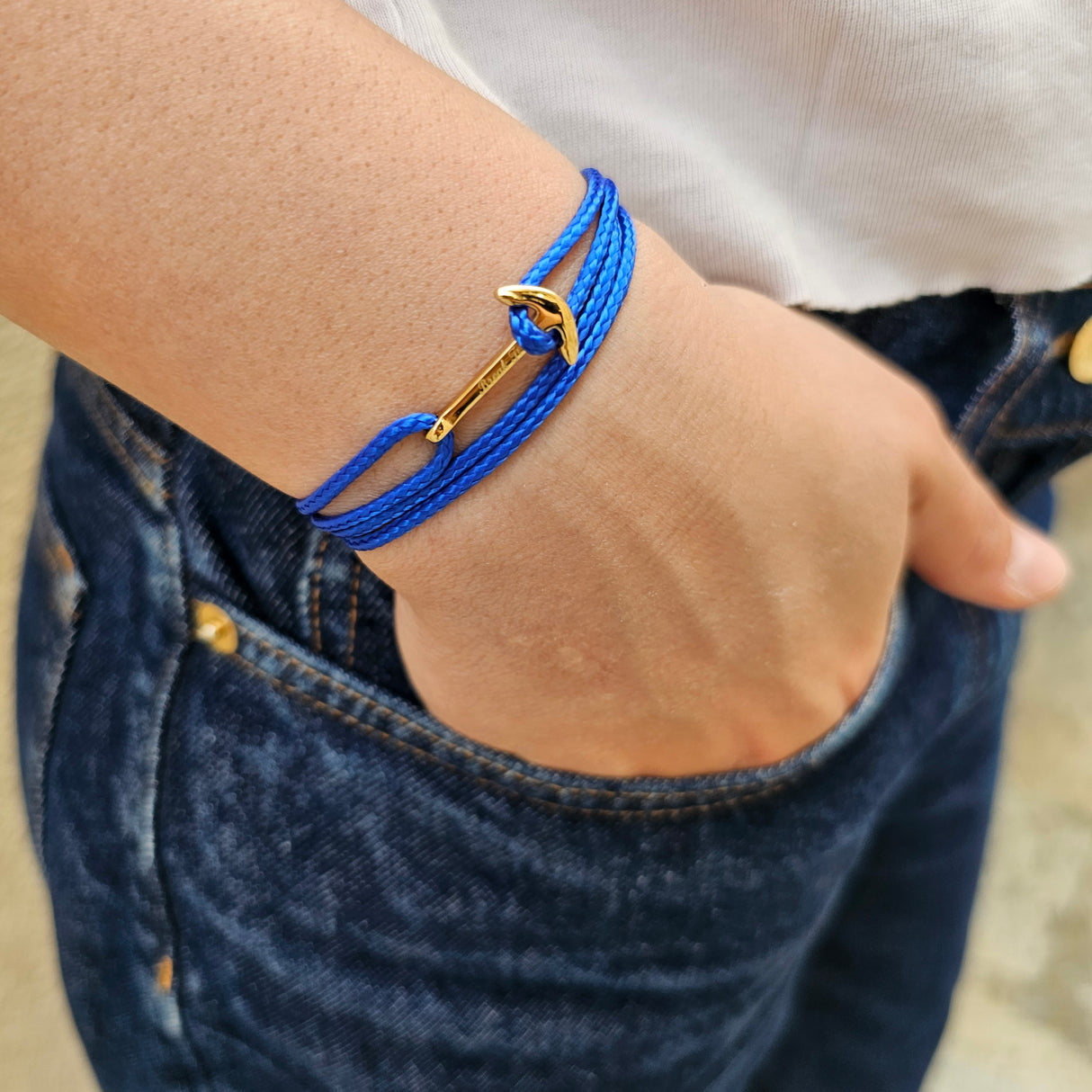 YACHT CREW mini anchor bracelet electric blue