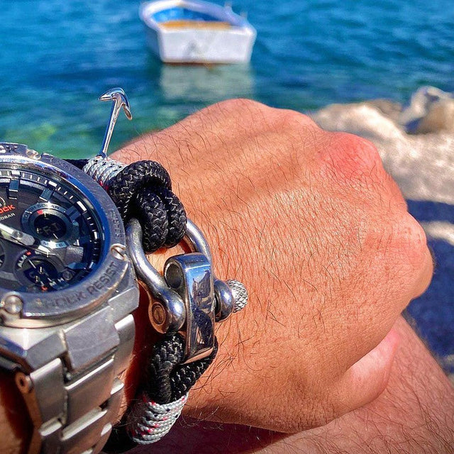 ADRIATICA Nautical Clasp & Anchor Bracelet Black White