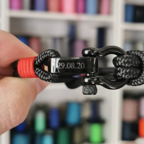 CAPTAIN 4mm Nautical Clasp Bracelet - Red