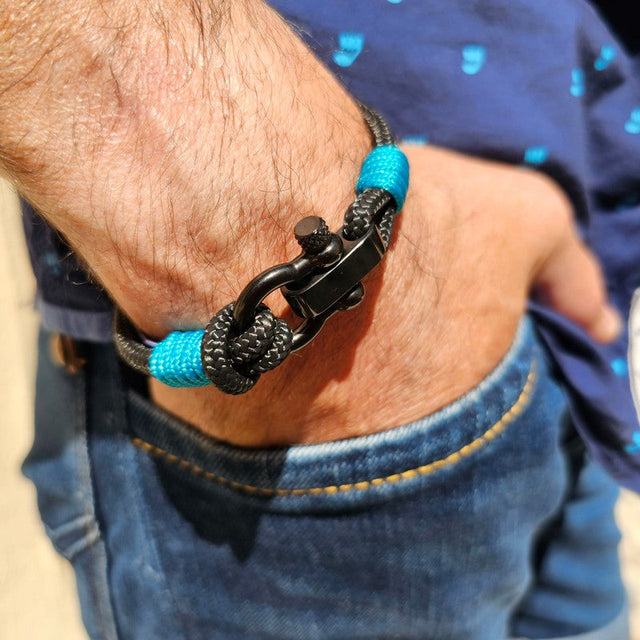 CAPTAIN Black Shackle Bracelet - Turquoise