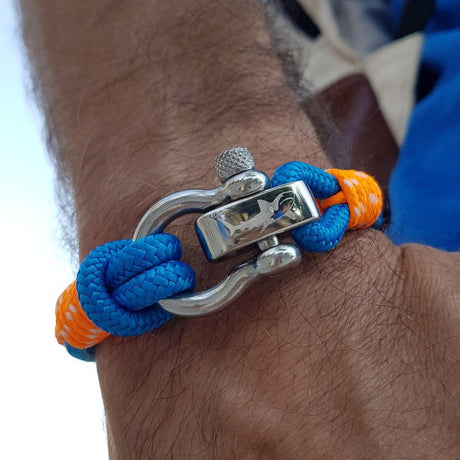 CORSAIR Big Shackle Bracelet Blue Orange