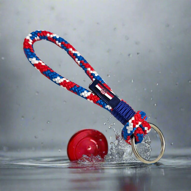 HARBOUR nautical rope keyring blue red white