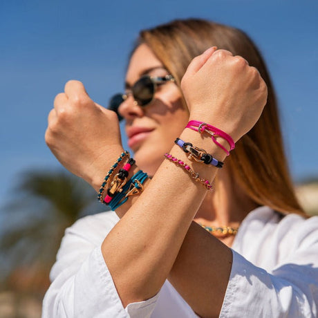 ROYAL mini shackle bracelet black fuchsia