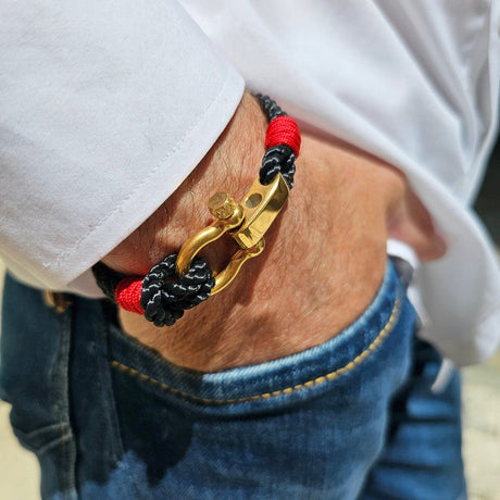 WAVES 4mm Nautical Clasp Bracelet Black Red