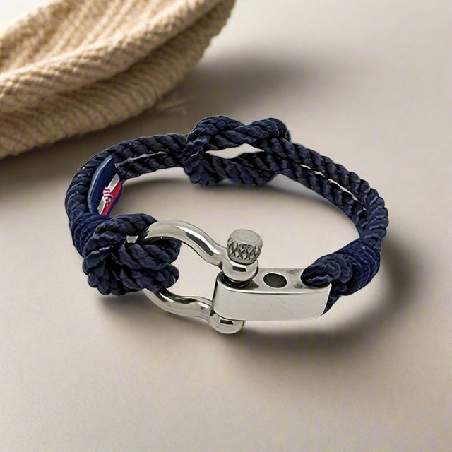 WAVES 4mm Nautical Clasp Bracelet Navy Blue