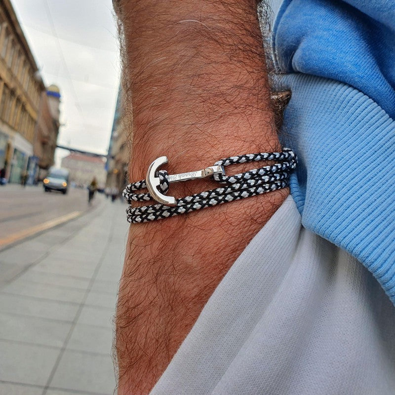 YACHT CLUB medium anchor bracelet black white