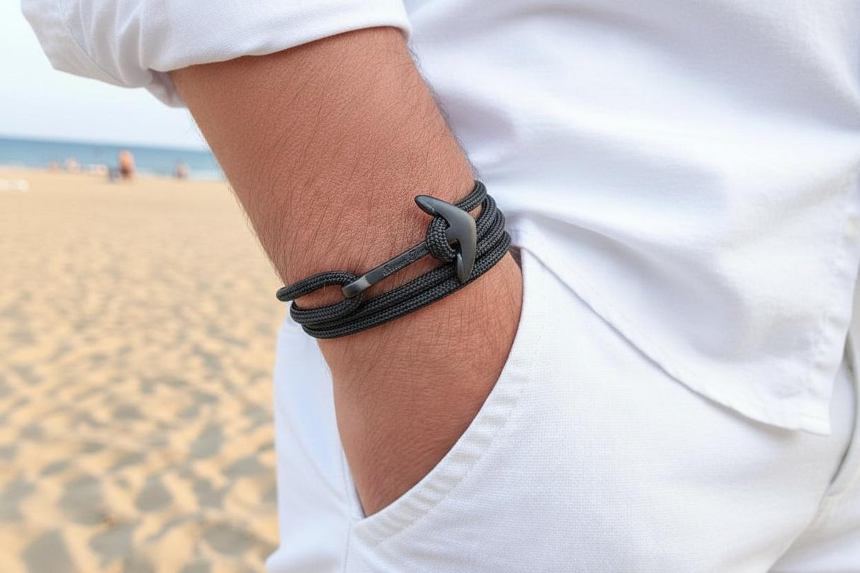YACHT CREW big anchor bracelet black