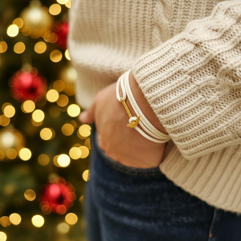 YACHT CREW mini anchor bracelet cream